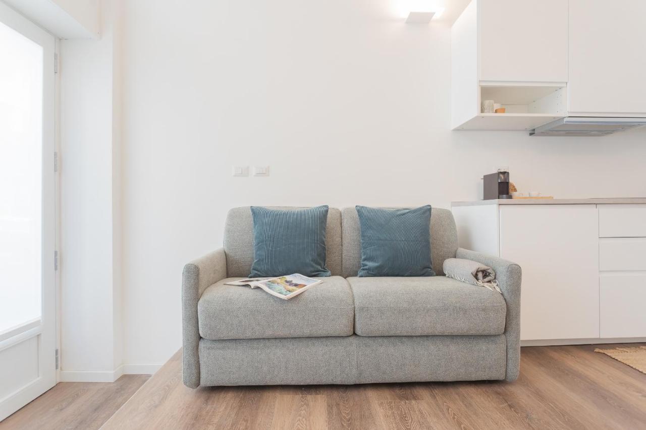 A Step From The Dome Apartment By Rent All Como Exterior foto